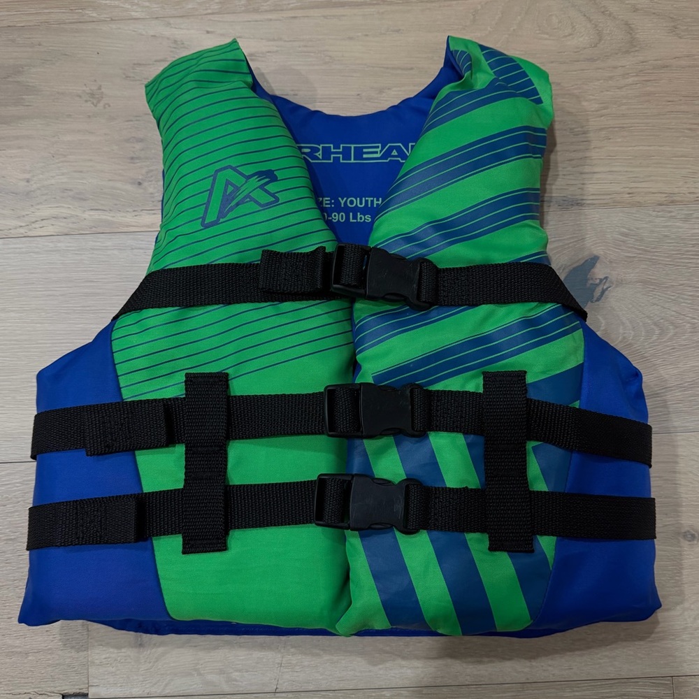 Youth Blue Life Vest Size 50-90 Lbs